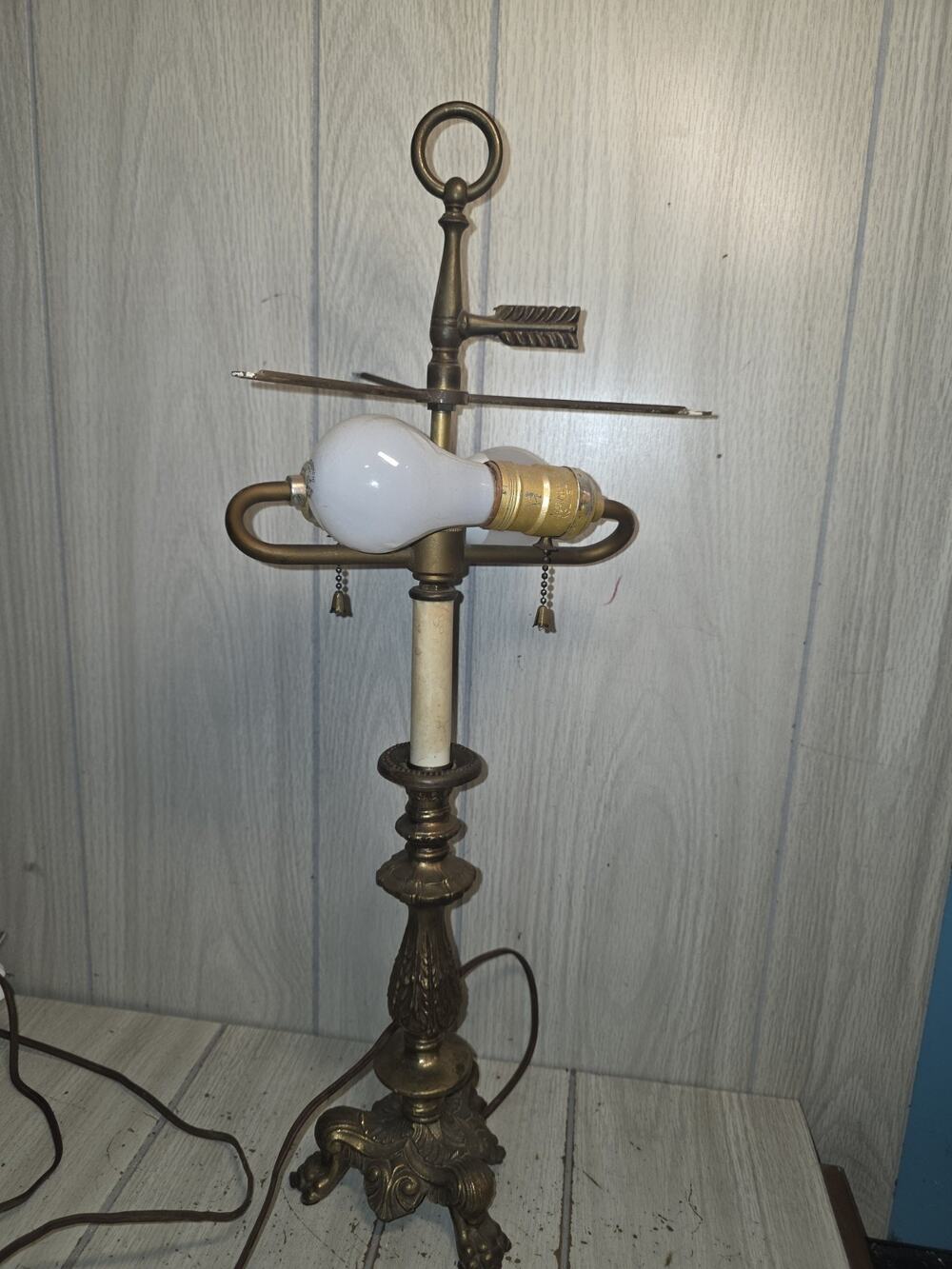 Vintage Brass Table Lamp Double Socket Pull Chain Brass Finish 28" Tall Heavy